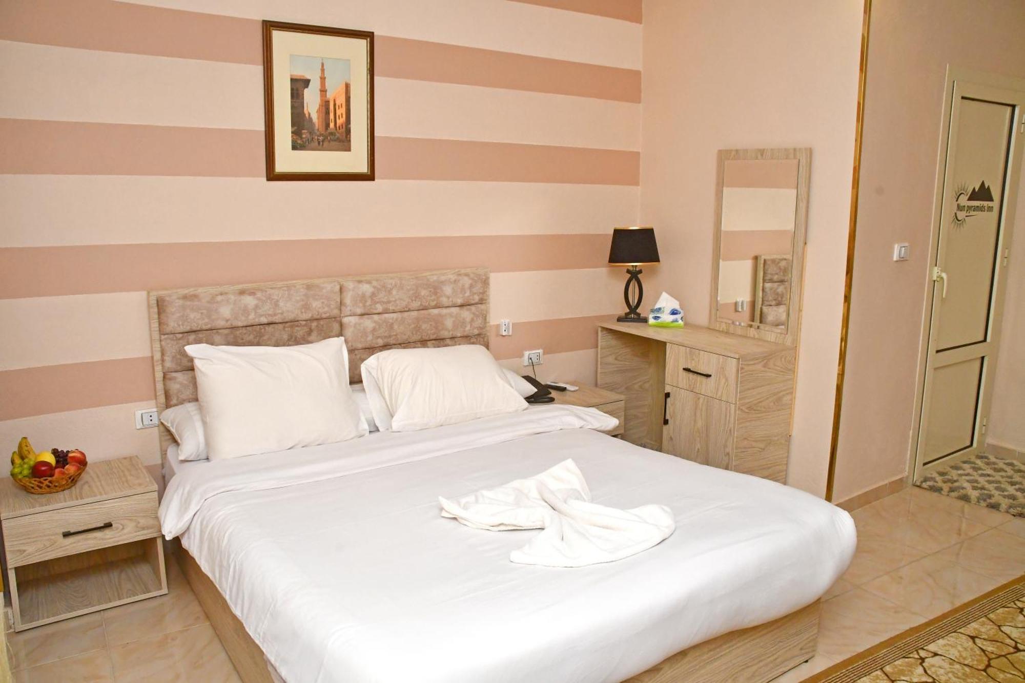 Nun Pyramids Hotel Kafret el-Gabal Room photo