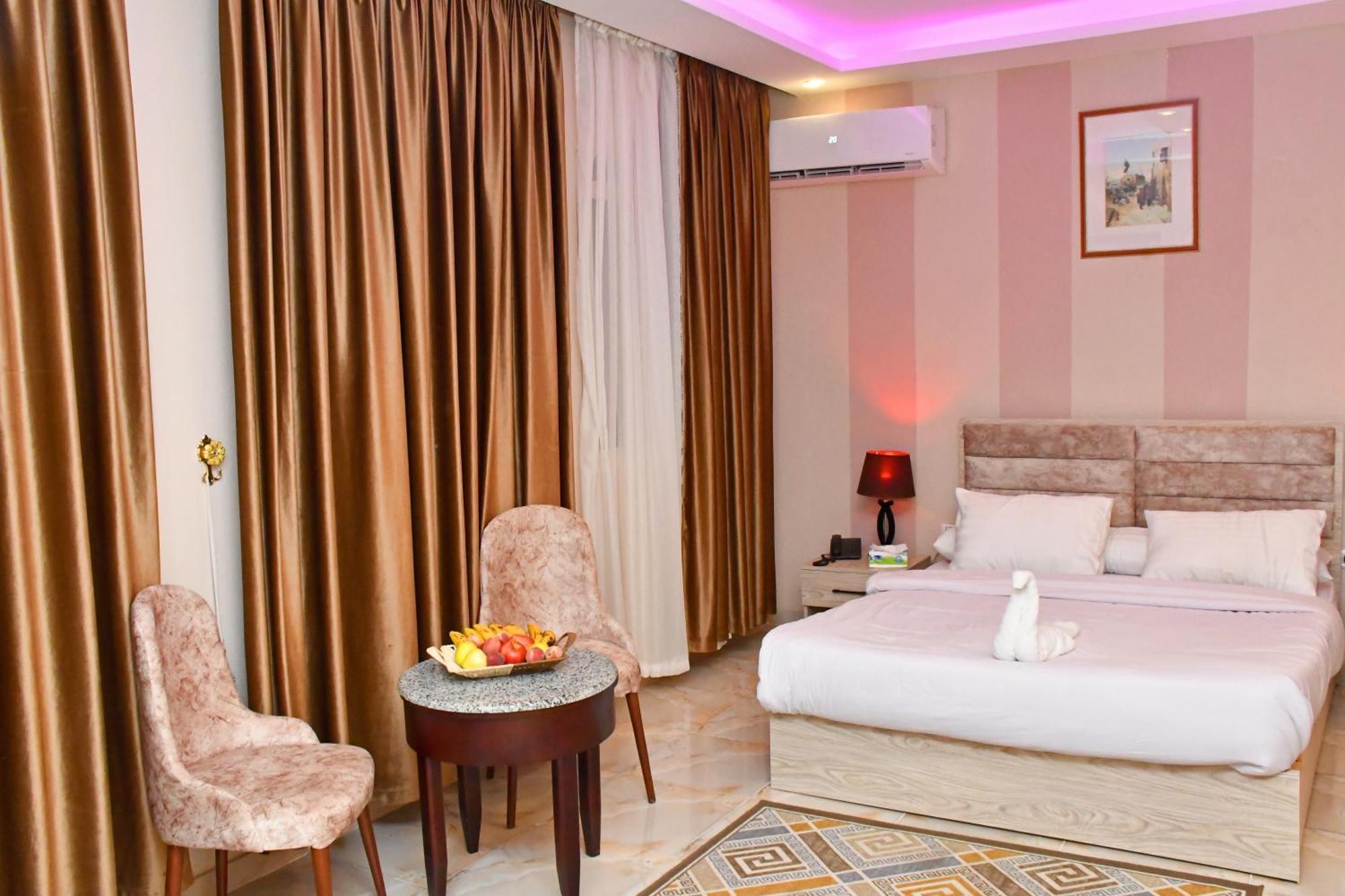 Nun Pyramids Hotel Kafret el-Gabal Room photo