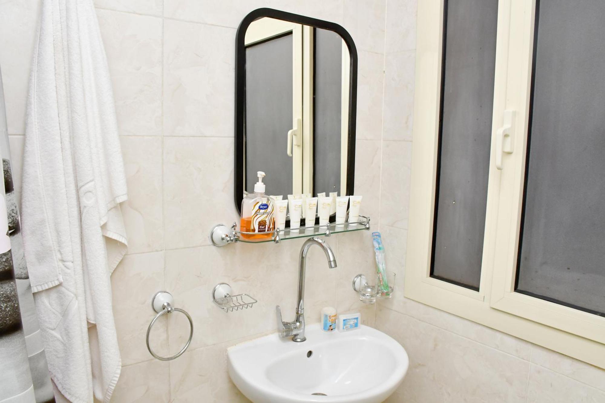 Nun Pyramids Hotel Kafret el-Gabal Room photo