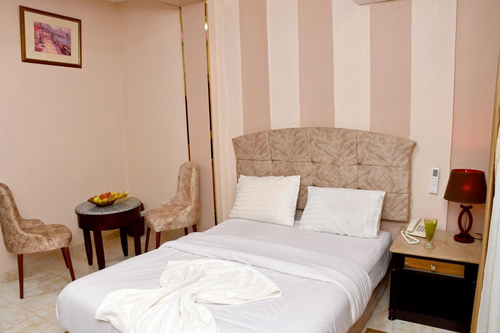 Nun Pyramids Hotel Kafret el-Gabal Room photo