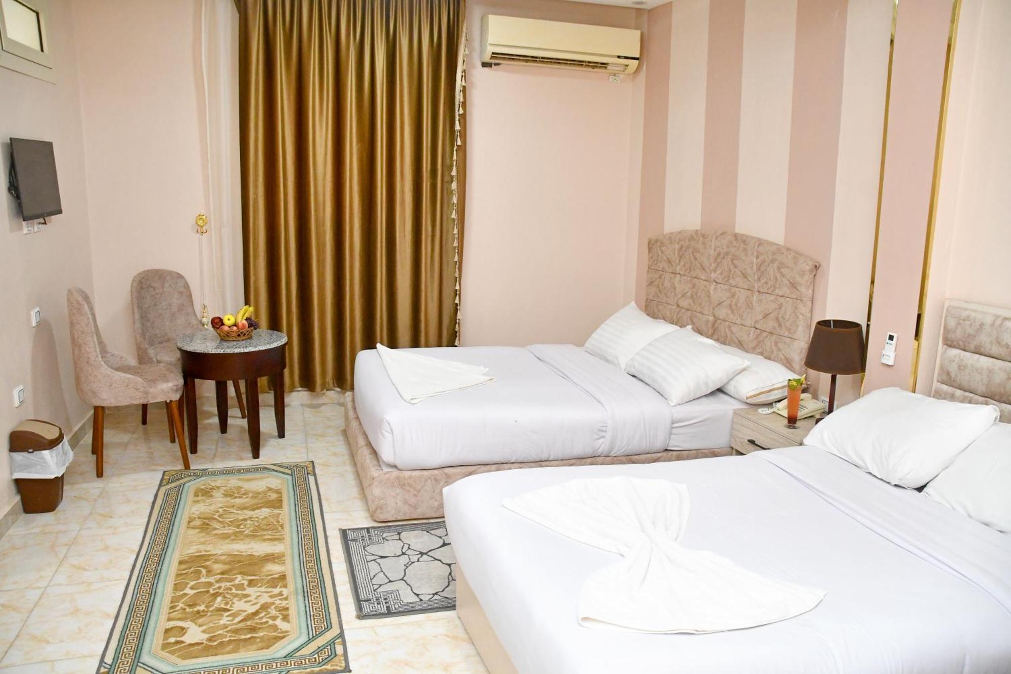 Nun Pyramids Hotel Kafret el-Gabal Room photo